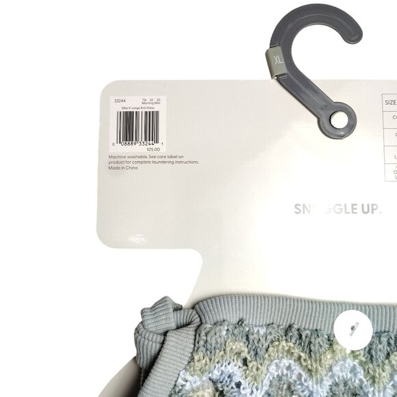 Koolaburra By Ugg X-Large Dog Green and White Mila Knit Chevron Pattern Dress - Picture 5 of 10